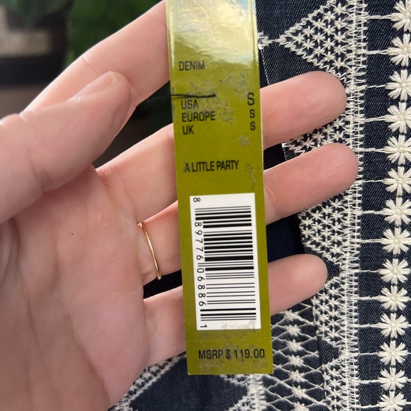 Gianna Bini A Little Party Romper Size Small - Picture 4 of 4